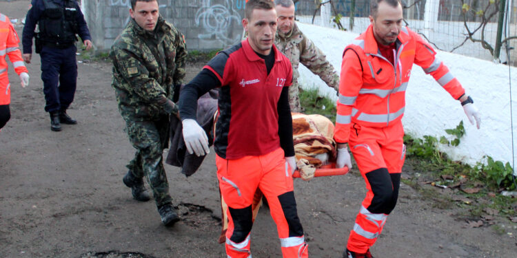 Kosovska vojska ušla u Albaniju