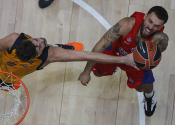 Džejms MVP 8. kola Evrolige