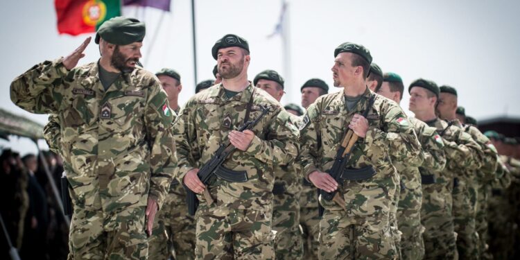 Zašto Mađarska šalje još vojnika na Kosovo?