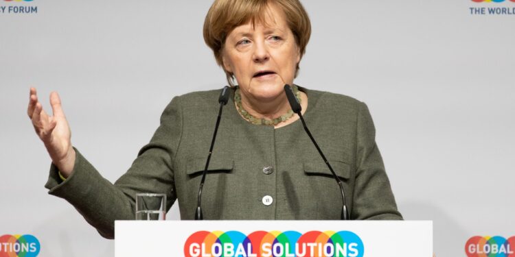 Merkel: Više kontakata s Rusijom povodom ubistva državljanina Gruzije u Berlinu