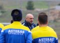 Rastavac na klupi Asterasa