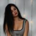Kad seksi odbojkašica kiti jelku u miniću… (FOTO)