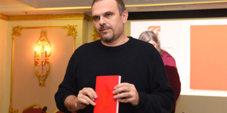 Saša Ilić dobitnik Ninove nagrade za roman godine
