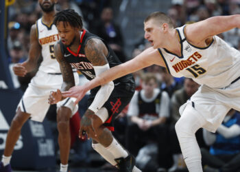 Jokić opet protiv Hjustona imao tripl-dabl