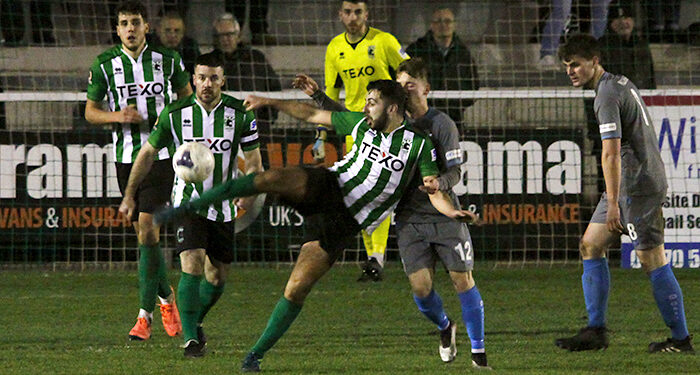Spartanski efe i bog vetra: Nesvakidašnji gol u šestoj ligi Engleske (VIDEO)