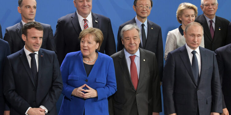 A gde se izgubio Putin? Merkelova i Makron „tražili“ ruskog lidera u Berlinu (VIDEO)