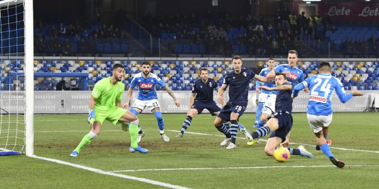 Imobile promašio penal, Insinje odveo Napoli u polufinale (VIDEO)