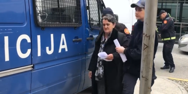 Crna Gora: Uhapšeno 16 osoba, među njima i majka poslanika Kneževića (VIDEO)