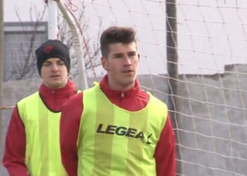 Američka ambasada u Prištini čestitala Srbinu koji je pozvan da igra za Kosovo (VIDEO)