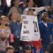 Nole svrati na sarmu: Urnebesna poruka i poziv “na večeru” za Đokovića u Dubaiju (FOTO)