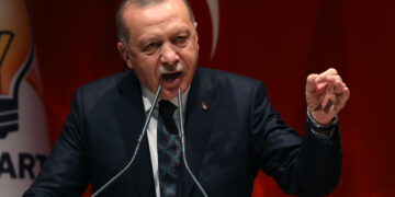 Erdogan: Ako se sirijske snage ne povuku na dogovorenu liniju, upotrebićemo silu