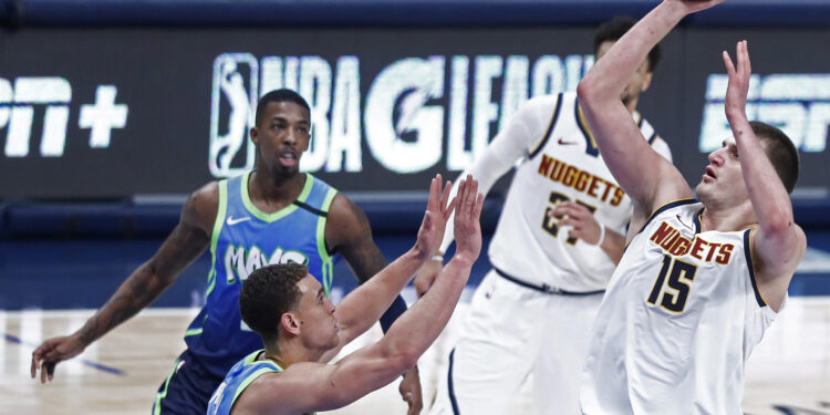 Jokić „uništio“ najboljeg defanzivca lige! (VIDEO)