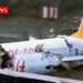 Avion se prepolovio nakon sletanja, jedan putnik poginuo (VIDEO)