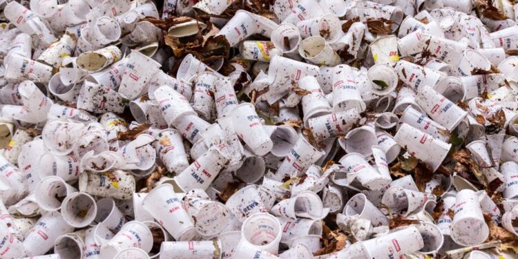 Iznenađenje posle kesa: Srbi će plaćati kauciju za jogurt, vodu, paštetu, sardinu…
