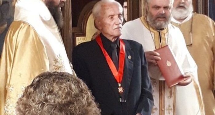 I u sto drugoj peške do hrama
