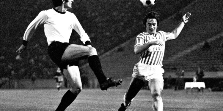 Epidemija Variola vere, a na treningu 15.000 ljudi: Ovako su Zvezda i Partizan odigrali 50. derbi! (FOTO) (VIDEO)
