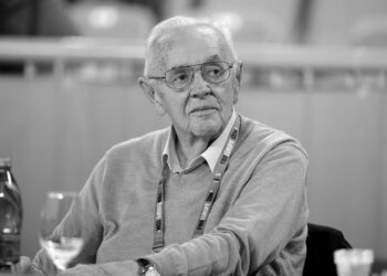 Preminuo legendarni košarkaš i funkcioner Bora Stanković