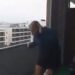 Na balkonu od 7 metara pretrčao maraton: Ovo je definitivno najluđi korona izazov (VIDEO)