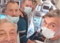 Đoković uhvatio poslednji let za Evropu: Ceo tim sa maskama u avionu (FOTO)