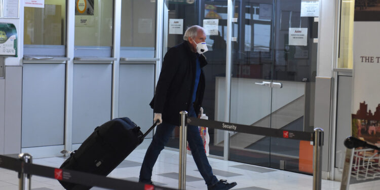 Željko Obradović sleteo u Beograd, u Feneru šestoro pozitivnih na koronavirus