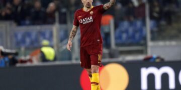 Kolarov izveo majstoriju iz slobodnjaka, Roma slavila (VIDEO)