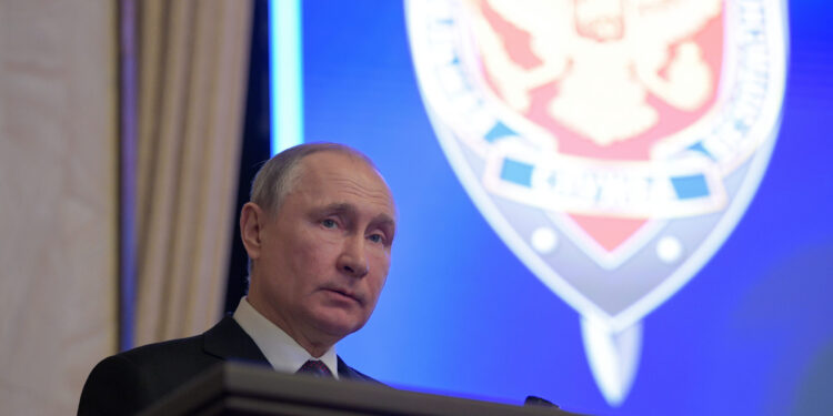 Putin: Glasanje za ustavne promene se odlaže zbog koronavirusa