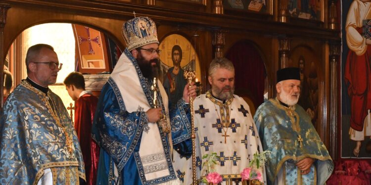Vaksršnji intervju episkopa Siluana: Budimo hrabri i istrajni u molitvi