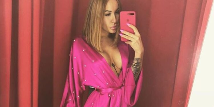 Vreli ples seksi predsednice fudbalskog kluba: Ukrajinka se “pohvalila” striptizom na Instagramu (FOTO/VIDEO)