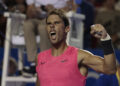 Nadal povredio leđa igrajući virtuelni tenis, morao je da odloži meč (VIDEO)