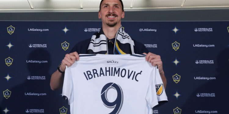 Ibrahimović poručuje iz Hamarbija: Ne razmišljam o penziji