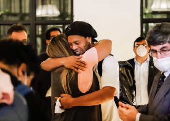 Iz zatvora u hotel sa 5 zvezdica: Ovo su prve fotografije Ronaldinja na slobodi (FOTO)