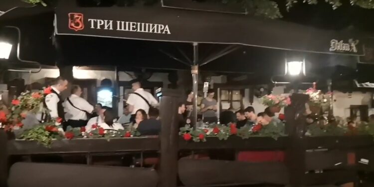 Boemi na udaru virusa (3): Kad zapeva Bora Stanković
