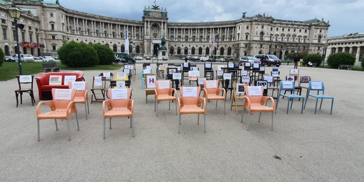 Austrija: Teška situacija za ugostitelje, srpski posebno ugroženi (FOTO)