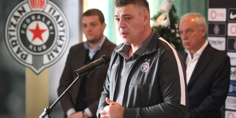 Partizan reagovao posle vesti da su Grobari tukli Savu Miloševića