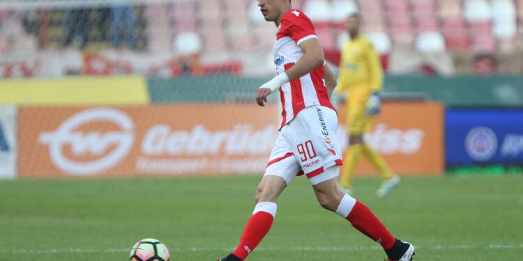 Bivši kapiten Zvezde „višak“ na Kipru: Vujadin Savić postaje slobodan igrač!