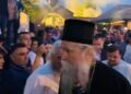 Vladika Joanikije se vratio u Berane, dočekao ga veliki broj građana (VIDEO)