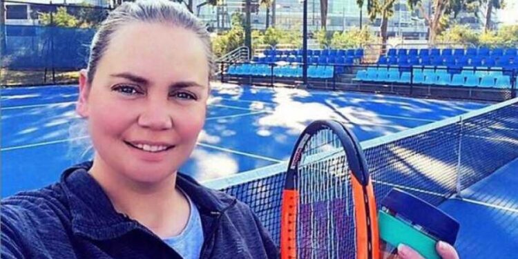 Jelena Dokić se vraća tenisu?