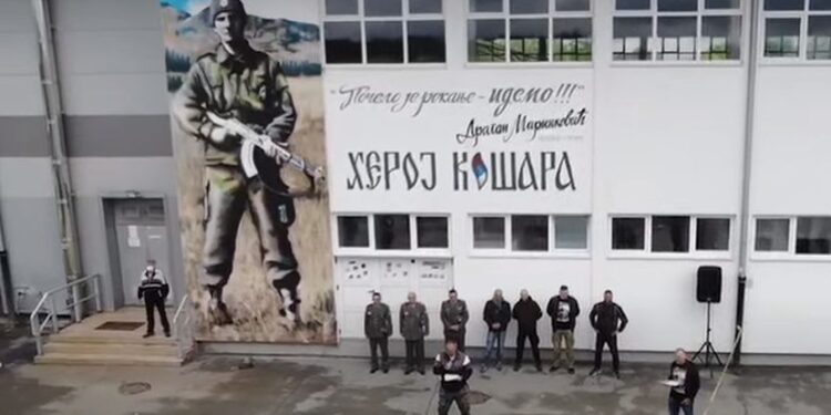 Grobari otkrili mural heroju sa Košara: „Njegov i duh 107 junaka i dalje čuva svetinje Kosovu i Metohiji“ (VIDEO)