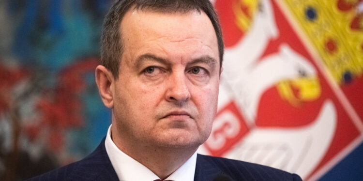 Dačić: Zašto Crna Gora nije otvorila granicu za srpske turiste?