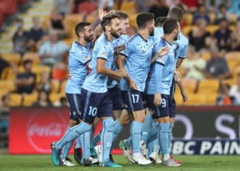 U Australiju se vraća fudbal: Ninković na terenu u julu