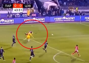 Sporan detalj u Humskoj: Da li je ovo bio crveni karton za Stojkovića? (VIDEO)