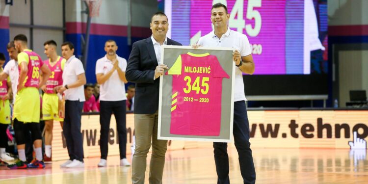 Veličanstven oproštaj Milojevića od Mege: Đoković i Jokić na meču „Deki Ciao“ (FOTO/VIDEO)
