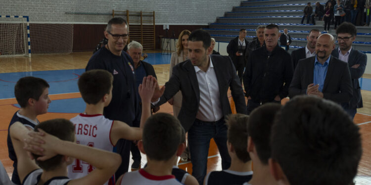 Udovičić obišao rekonstruisanu halu Sportskog centra Trstenik