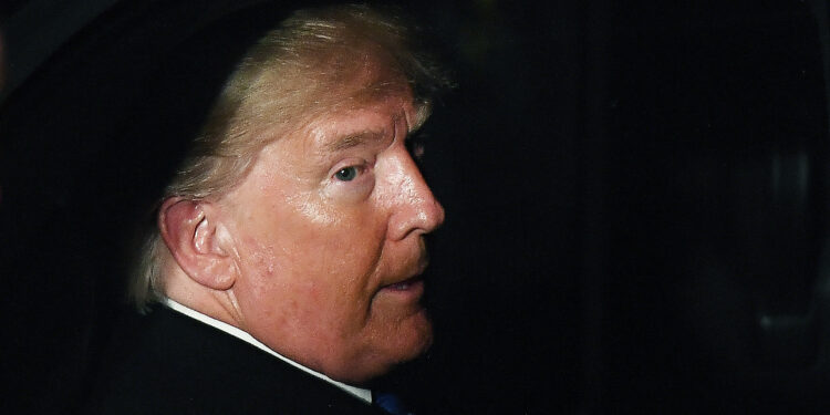 Politička igra iza protesta: Da li Americi treba novi lider?