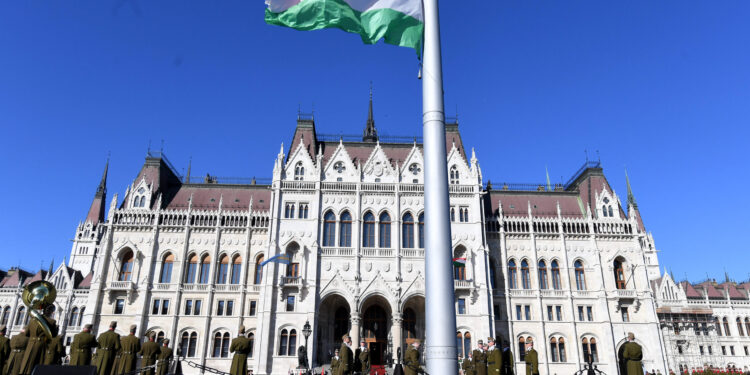 Ko kvari odnose Mađarske i Hrvatske?