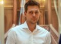 Miloš Biković honorar od “Košara” poklanja porodicama palih heroja