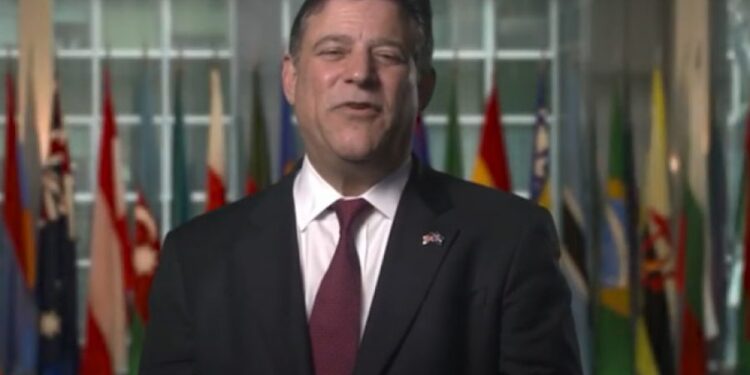 Američki ambasador tražio da nosi pištolj i pancir u najsigurnijoj zemlji na svetu