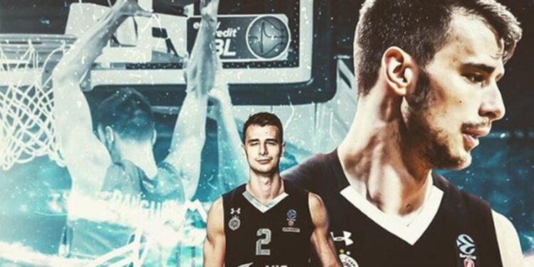 Dangubić postavio fotku u dresu Partizana, bivši košarkaši Zvezde odmah reagovali (FOTO)