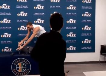 Slučajnost ili ne? Gober prekinuo, pa nastavio NBA ligu (VIDEO)