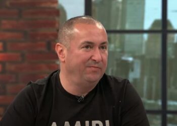 Đani slavio ceo dan: Saznao da li će dobiti unuku ili unuka, zna se već i ime